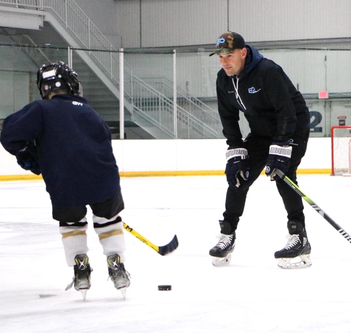 HOCKEY CAMPS